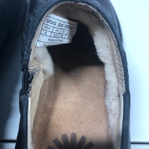 Ugg Anila black leather slip ons size 5 - Picture 5 of 7